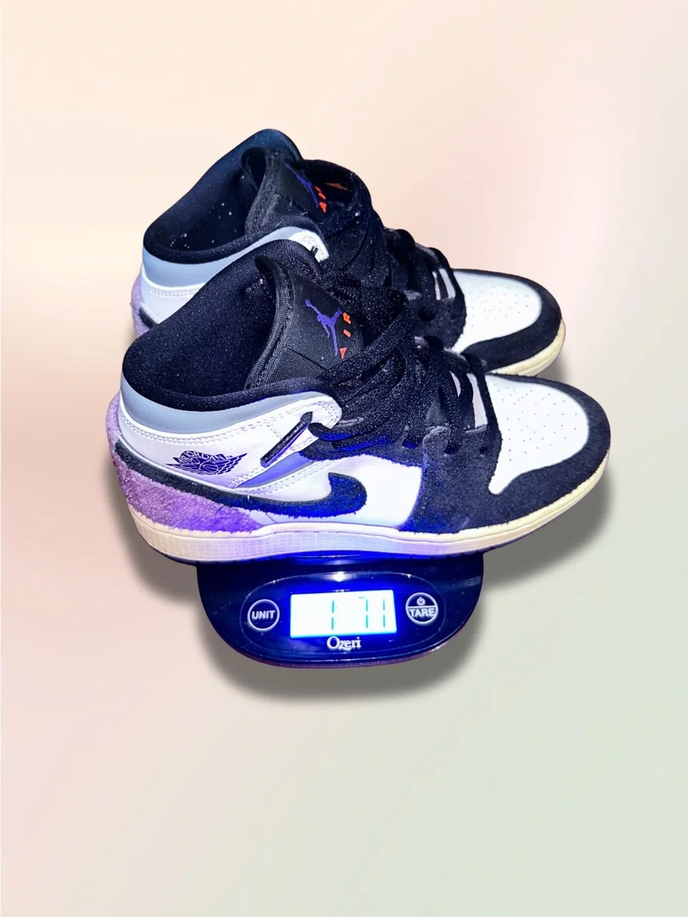 Nike Air Jordan 1 Mid SE 